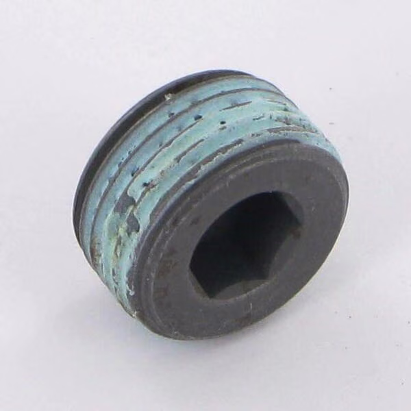 Болт Kuhn 82230003